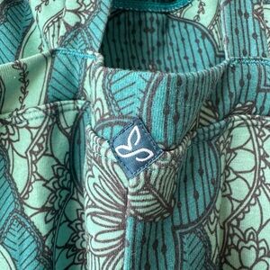 Prana Teal and Gray Floral Patterned Apparel